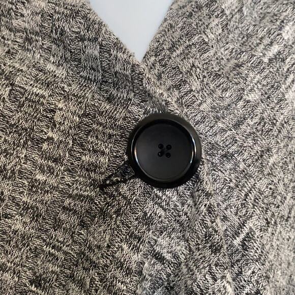 Dana Buchman Woman’s Gray One Button Sweater Duster Cape M - Picture 10 of 12